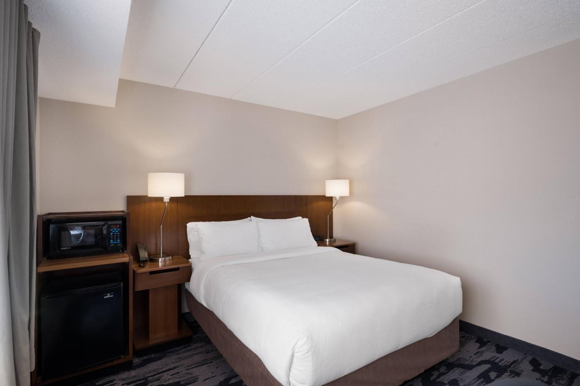 Fairfield Inn By Marriott Amesbury Εξωτερικό φωτογραφία