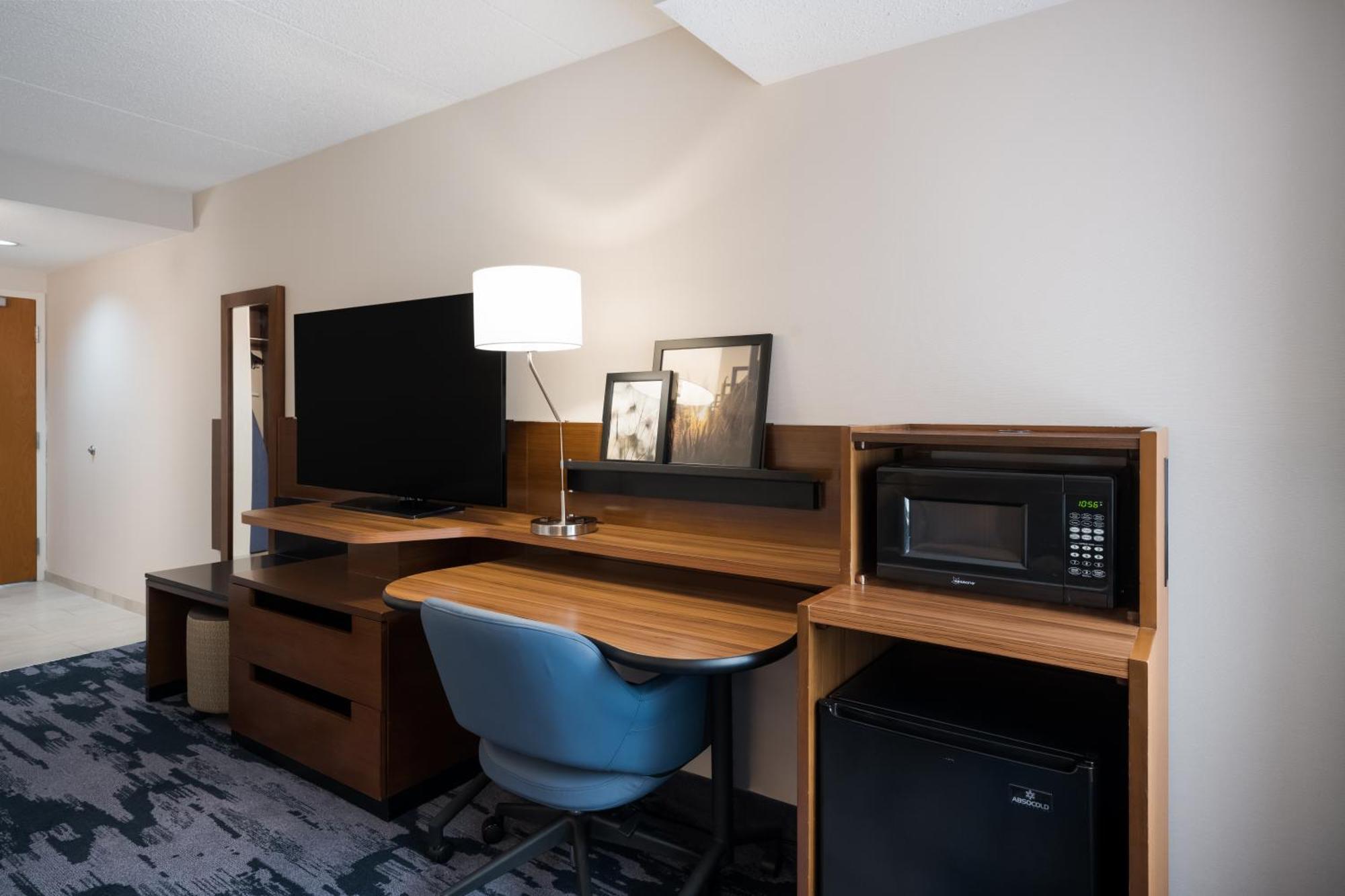 Fairfield Inn By Marriott Amesbury Εξωτερικό φωτογραφία