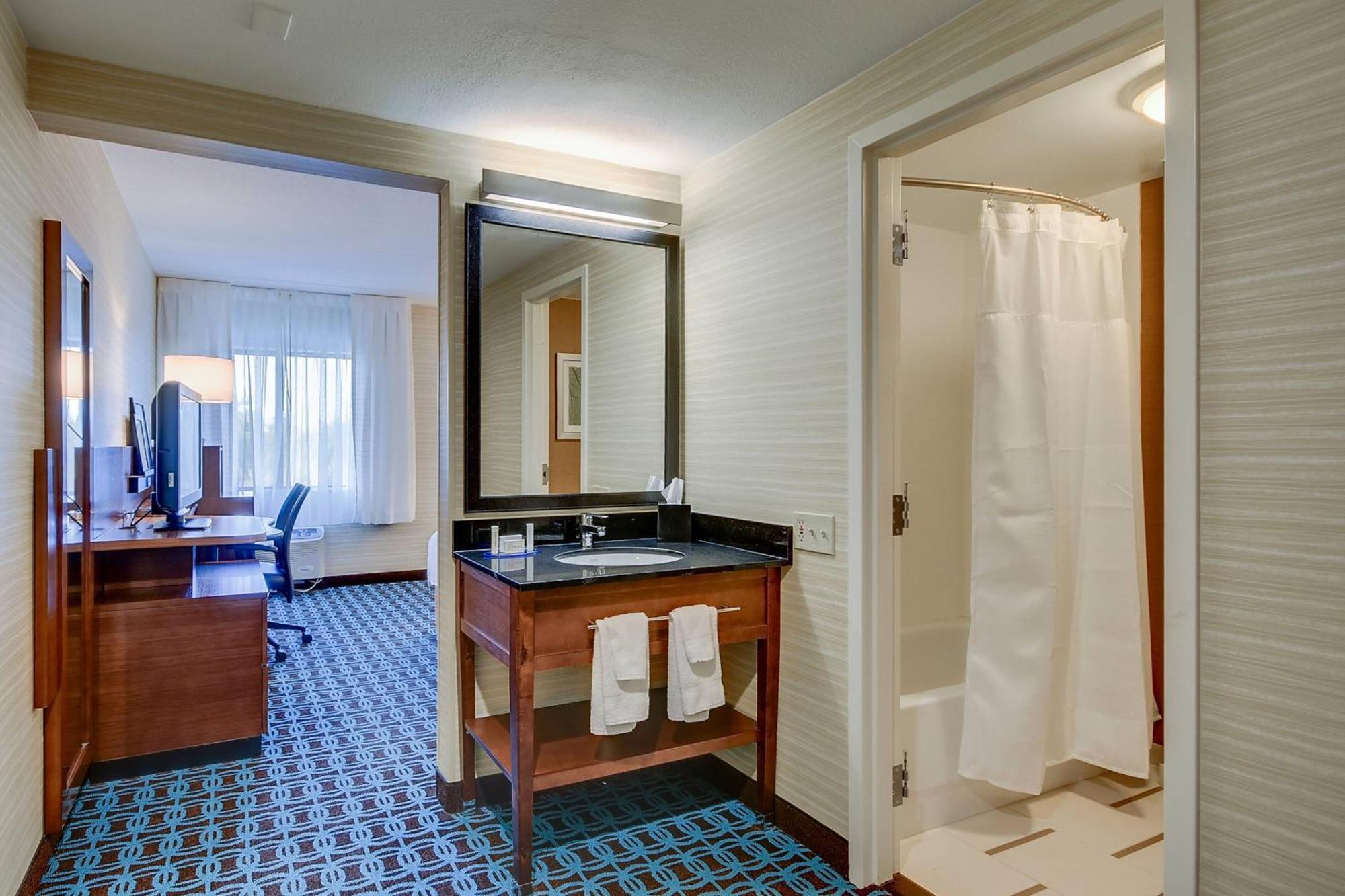 Fairfield Inn By Marriott Amesbury Εξωτερικό φωτογραφία